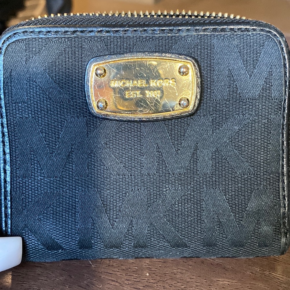Michael Kors wallet